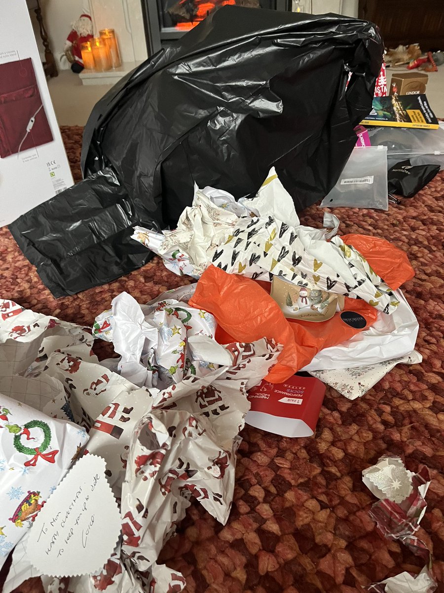 timbouk's tweet photo. @bushontheradio I can proudly repose present opening commenced at 13:12 this afternoon , this is a full 5 hours earlier than last year and the earliest since 1995! https://t.co/XTYicZ2yUr