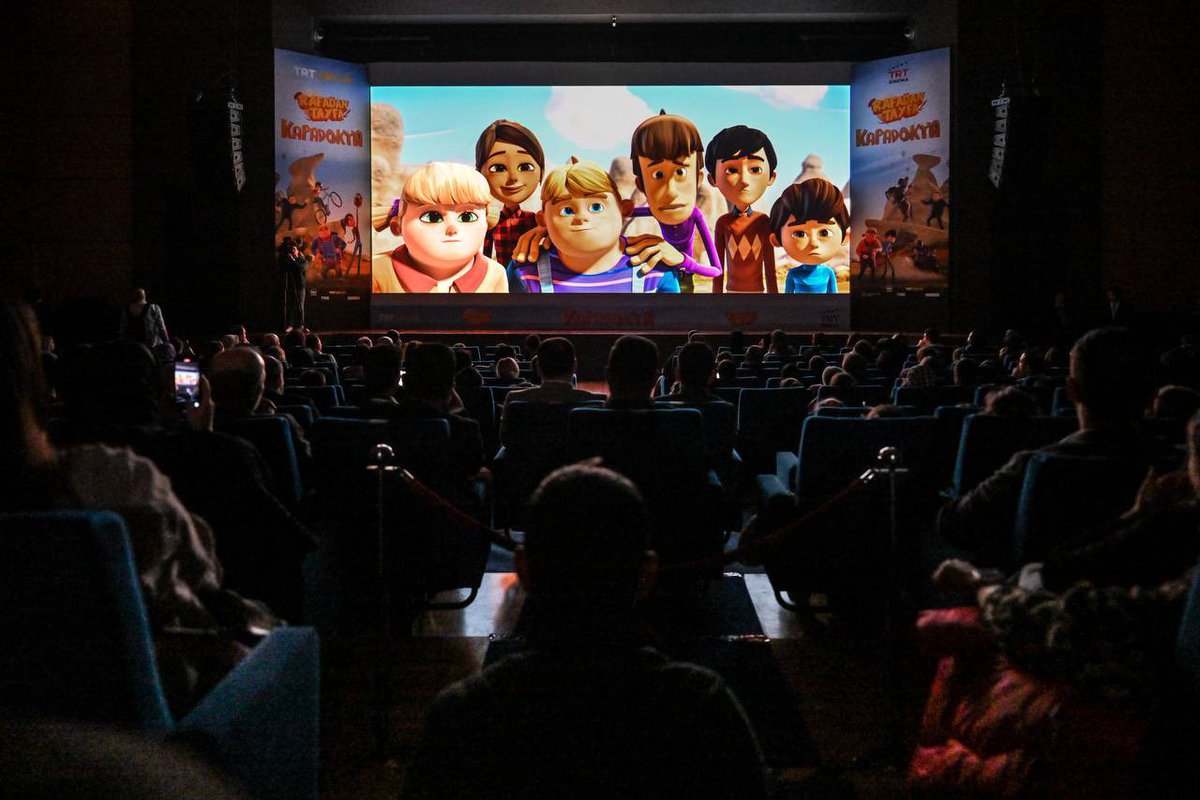 TRT Çocuk'un sevilen çizgi dizisi Rafadan Tayfa'nın beşinci sinema filmi #RafadanTayfaKapadokya’nın galasını gerçekleştirdik. 🚀

27 Aralık’ta tüm Türkiye'de vizyona girecek olan filmimize gişede başarılar diliyorum.

<a href="/trtcocuk/">TRT Çocuk</a> <a href="/trtsinema/">TRT Sinema</a>