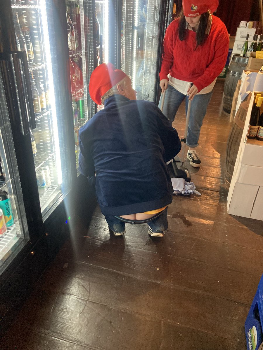 Andrew Black tweet media