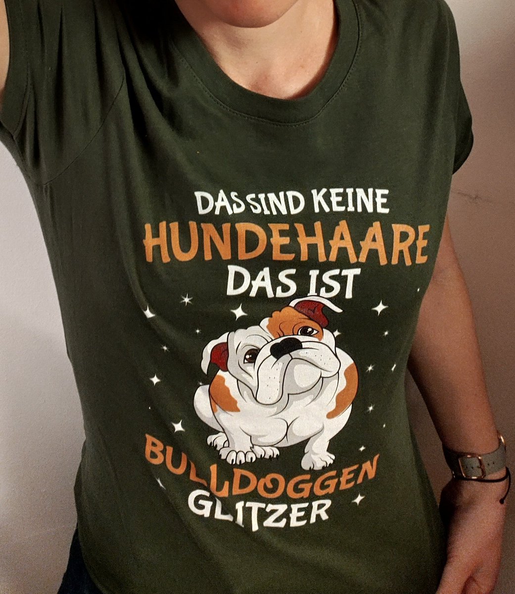 Die Menschin hat von ihrer Schwester ein tolles Weihnachtsgeschenk bekommen. 😊