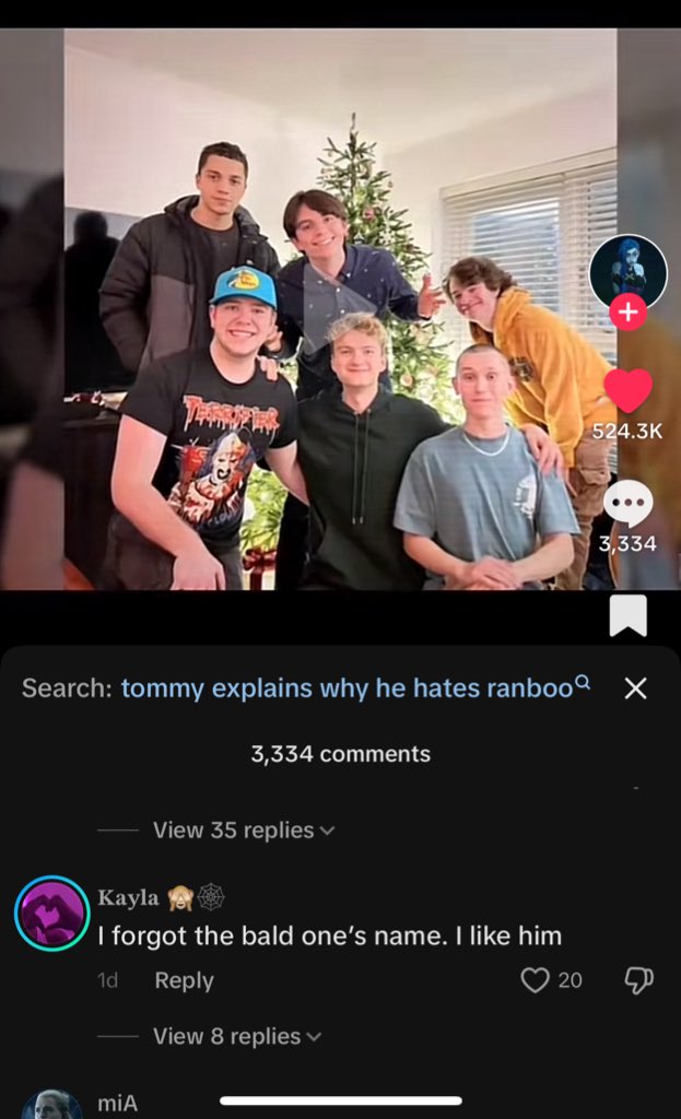monsthought's tweet photo. I forgot the bald ones name. i like him https://t.co/gvu640giQl