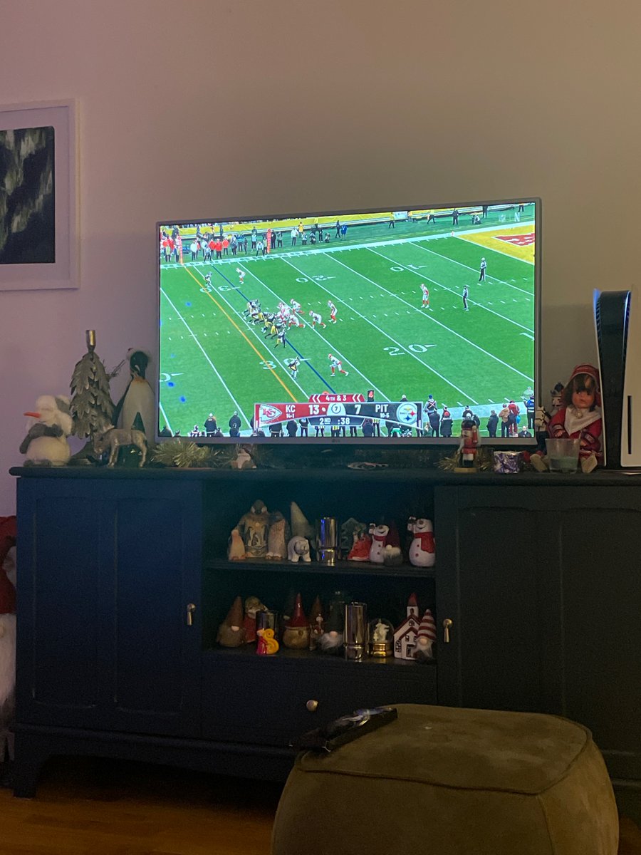 #NFLonNETFLIX Enjoying watching my Steelers in Malmo, Sweden 🇸🇪 Here we go!
<a href="/NFL/">NFL</a>
 
<a href="/drewbrees/">Drew Brees</a>
 
<a href="/netflix/">xᴉlɟʇǝu</a>
