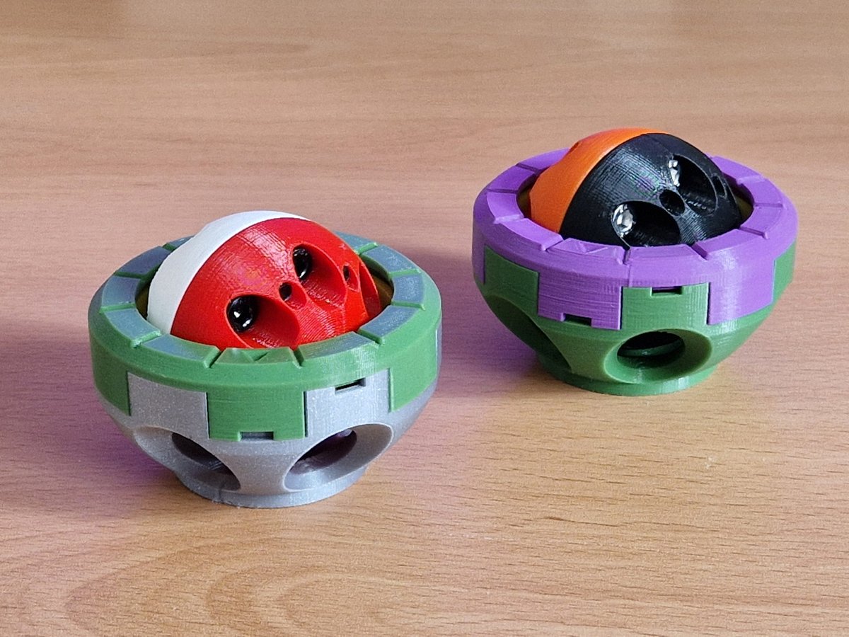 XtrmBol: Exercise Gyro Toy now also at <a href="/thingiverse/">Thingiverse</a>
#3dprinted #3dprinting #3dprint #gyro #spinner 
thingiverse.com/thing:6887992