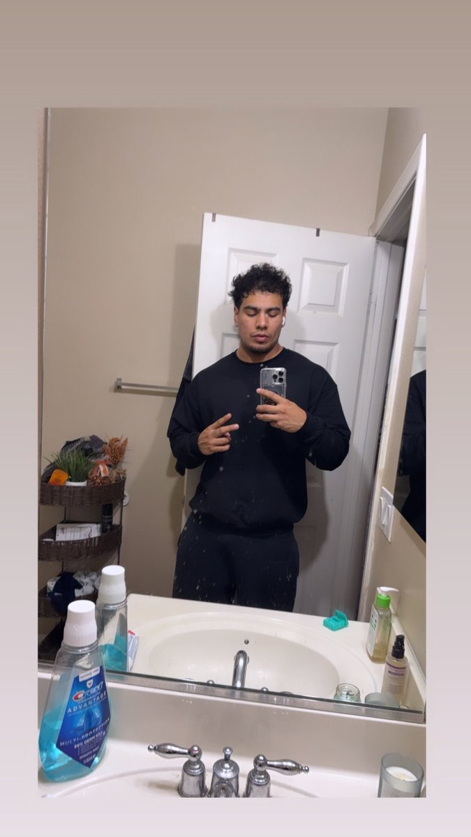 urusdabest's tweet image. Merry Christmas 🤓