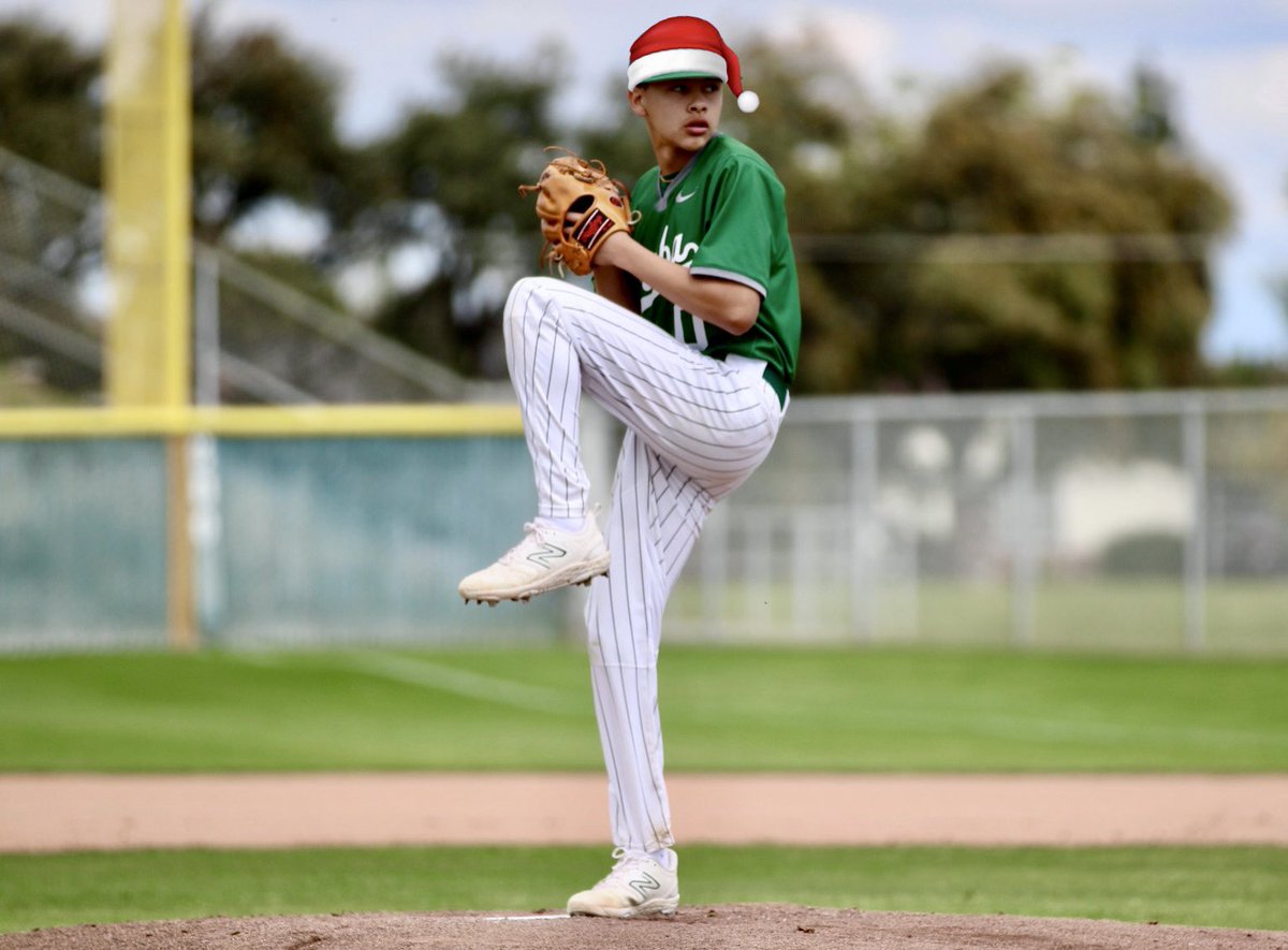 Merry Christmas 🎄 to everyone!!