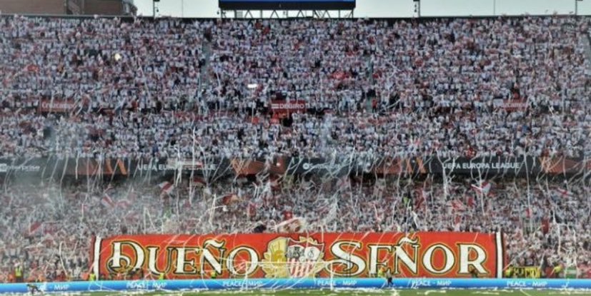 RojosDelSur's tweet photo. La afición del @SevillaFC en 4 imágenes. https://t.co/Z89cwGoOuu