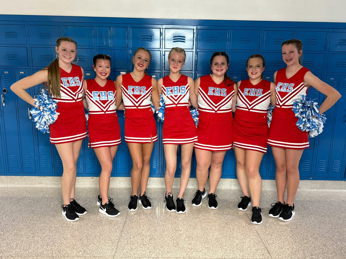 EHSVarsityDance's tweet photo. Merry Christmas from the Dance Team! https://t.co/Ya7YSwhprj