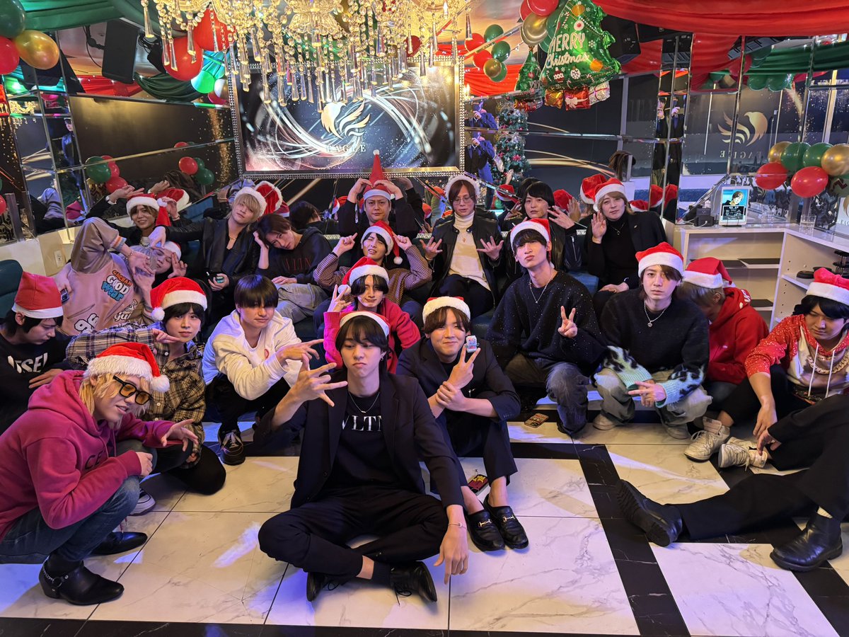 sumeragi_kei3's tweet photo. クリスマス楽しいいい日でした https://t.co/4VMHKUAvSO