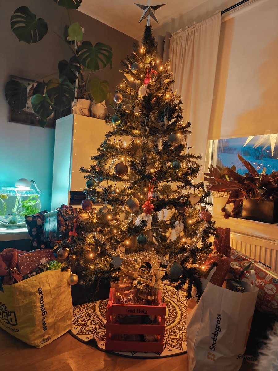 Ninalyset tweet media