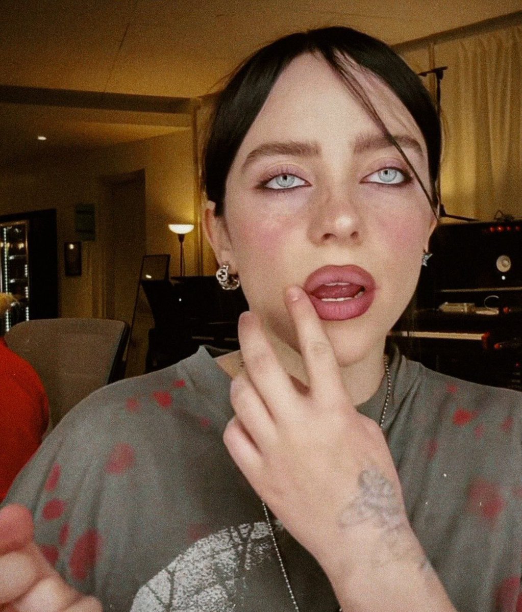 Which celebs have the most beautiful eyes?