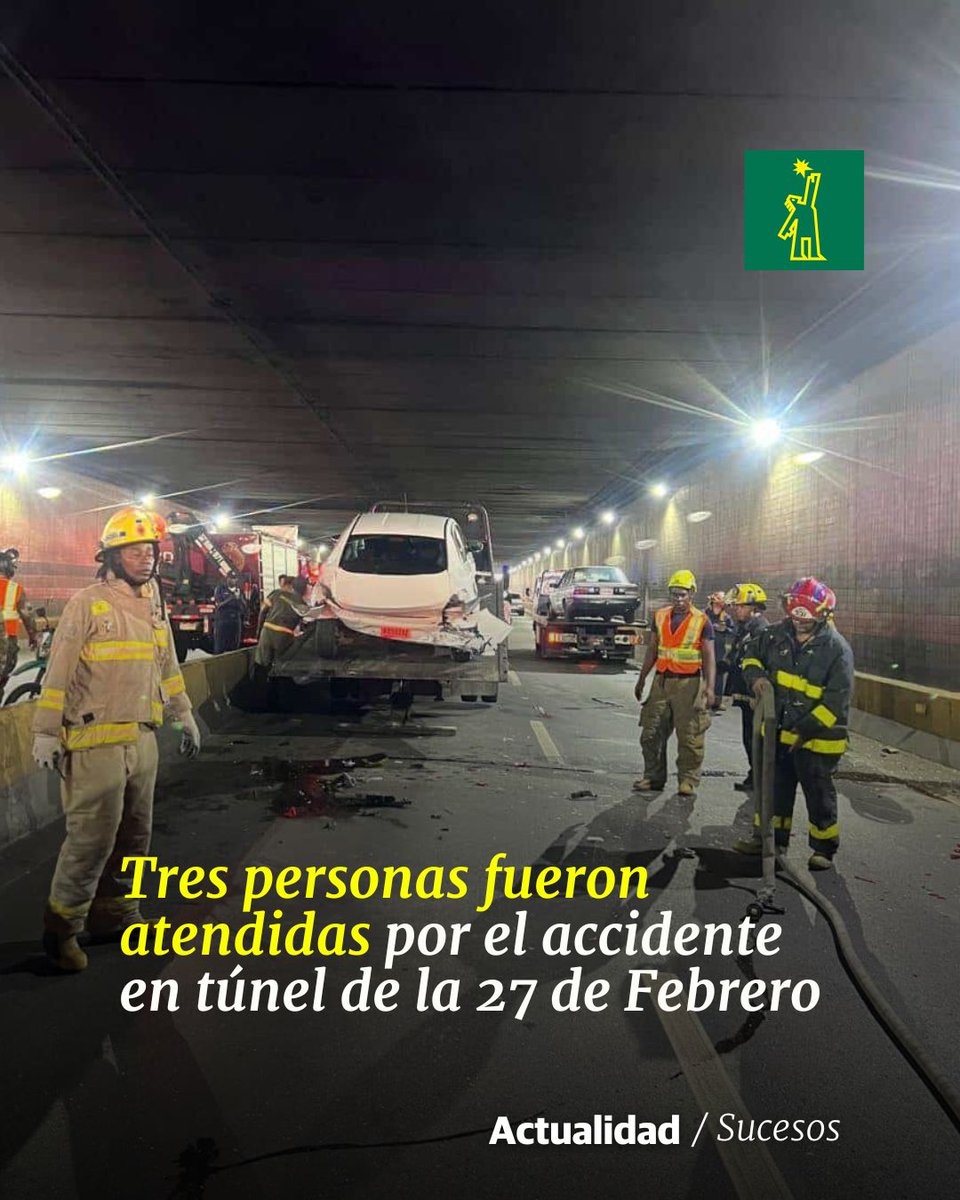 DiarioLibre's tweet photo. 📷 |#SucesosDL| Uno de los vehículos tuvo una fuga de gas, lo que provocó pánico entre las personas
📷 https://t.co/Mqp3NeiN3z
#DiarioLibre #AccidenteRD #Tuneldela27 https://t.co/Jau2HE4KDL