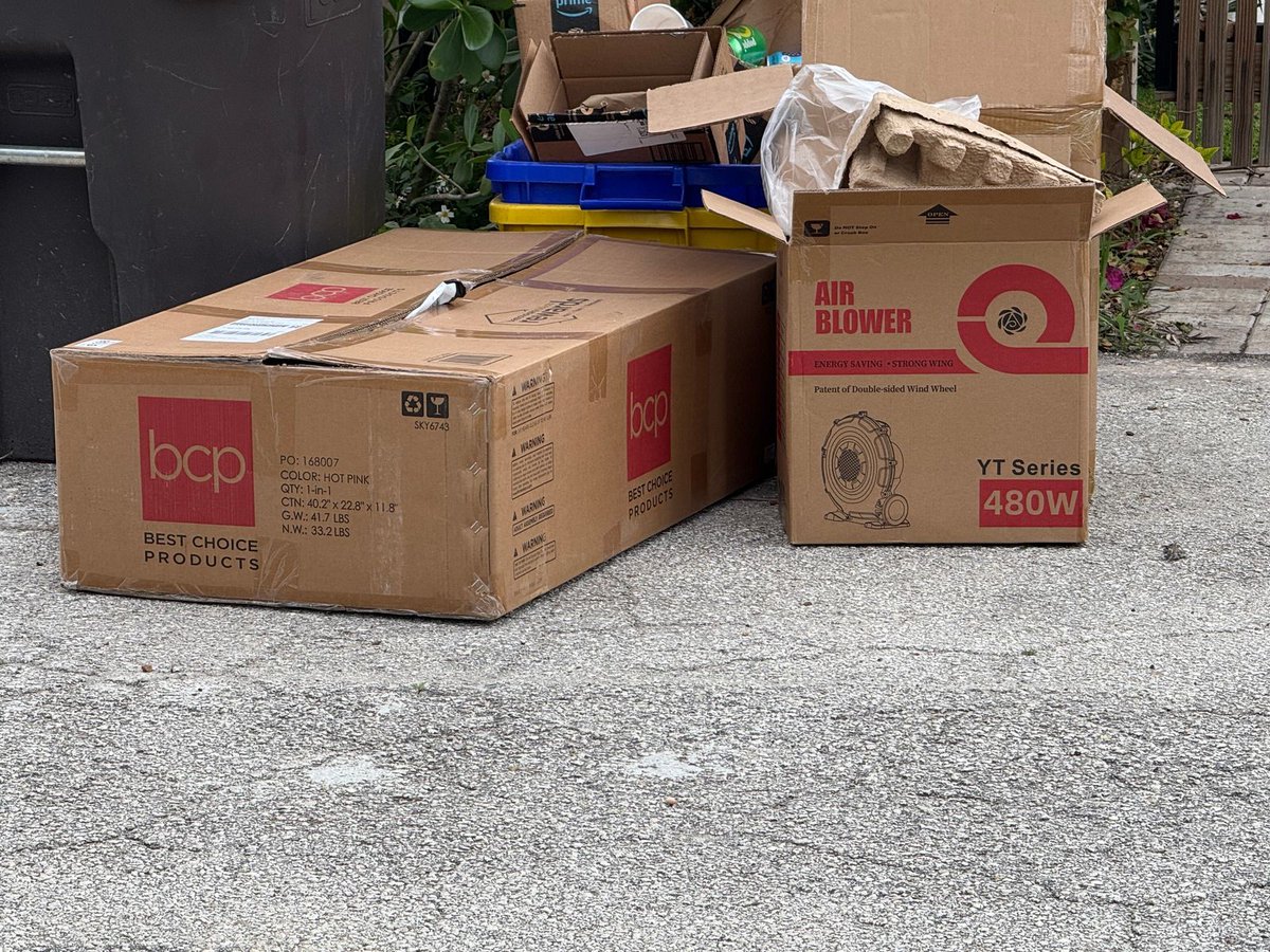 WPEC CBS12 News tweet media