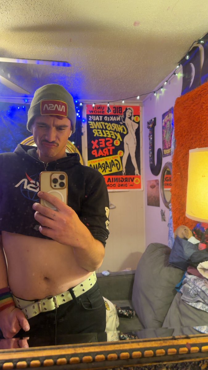 oshtosh69's tweet photo. Alien gang shit 🤙🏼👽🛸👾😝 https://t.co/cMXrR3gC07