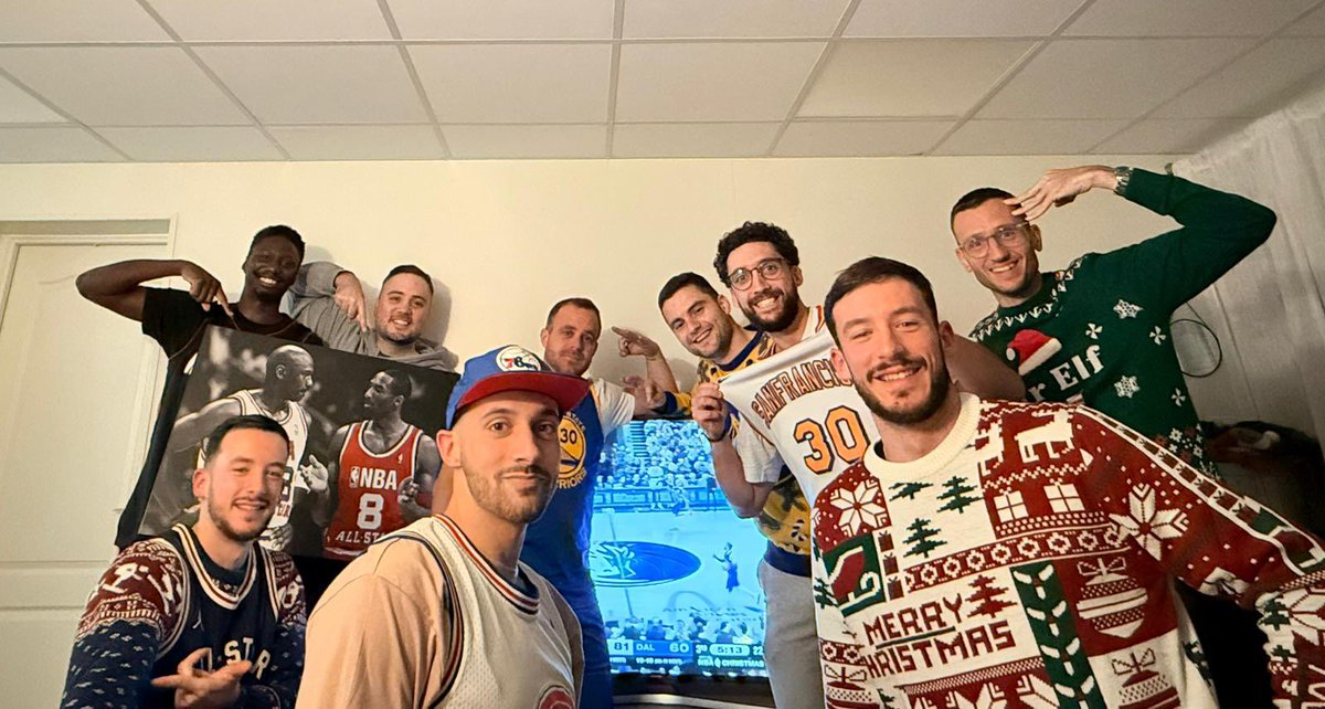 Depuis 10 ans et chaque année, des génies et des légendes #NBAextra <a href="/TrashTalk_fr/">TrashTalk</a> <a href="/TTFLab/">TrashTalk Fantasy Lab</a> <a href="/lesgenie_ttfl/">Les Génie #TTFL 3️⃣2️⃣</a> <a href="/MaryPatrux/">Mary Patrux</a> <a href="/NBAextra/">NBAextra</a> <a href="/NBAFRANCE/">NBA France</a> <a href="/SoFrenchProd/">Remi Reverchon</a>