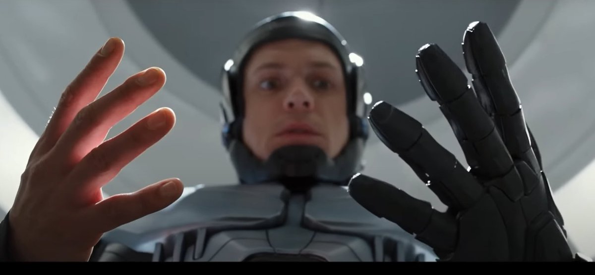 HellWolfhamster's tweet photo. #Arcane #RoboCop2014
Цепочка "взрыв-очнулся-гипс (зачёркнуто) киборгизация-я должен был умереть"(а далее лишение эмоций и околосуицидальный прорыв исходной личности в финале) напомнила мне ещё 1го из моих любимых персонажей,Алекса из Робокоп2014.Сцены в лабе-лучшая часть фильма. https://t.co/FFmEtB3Ln8