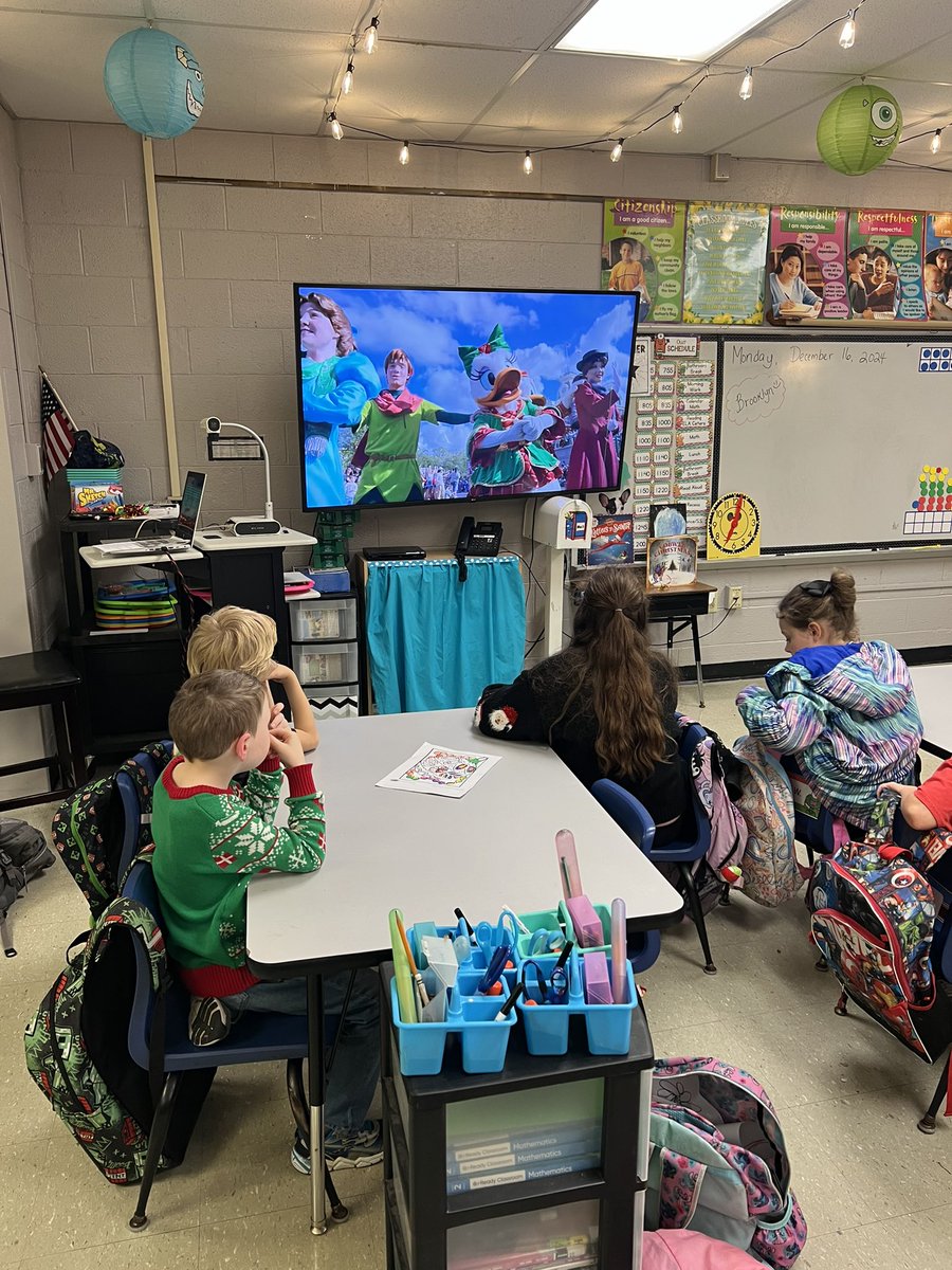 To encourage holiday safety I had students watch a Christmas parade and discuss the ways to stay safe in a crowd. They also created Christmas coloring sheets to give to our amazing SRO as a thank you! <a href="/KyCHARGE/">KYCharge</a> <a href="/KedcGrants/">KEDC Grants</a> <a href="/KedcArts/">RENAISSANCE Grant</a>
#ARTinspiresJOY
And that’s, BINGO!