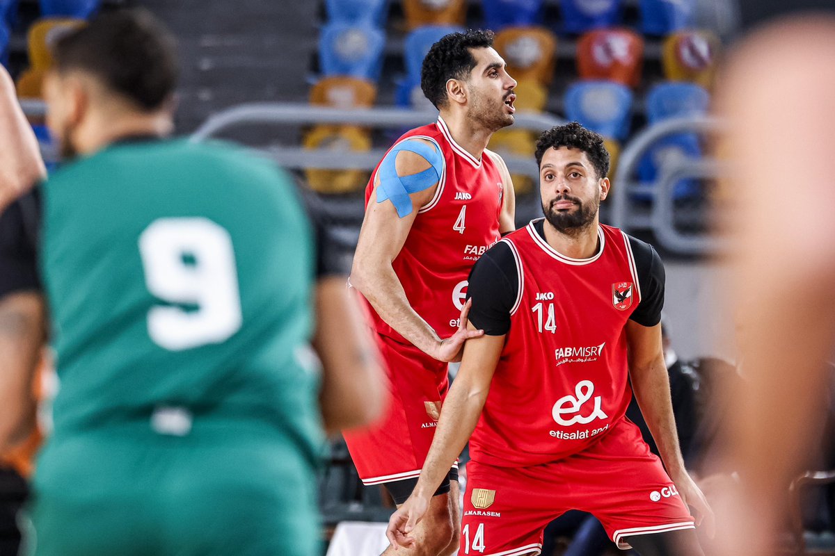 Ahly_Basketball's tweet photo. سهرناكو معانا😎

الماتدورز أبطال دوري المرتبط بعد الفوز على الاتحاد السكندري بنتيجة 83-80🦅💪 https://t.co/o8jHYsdbEL