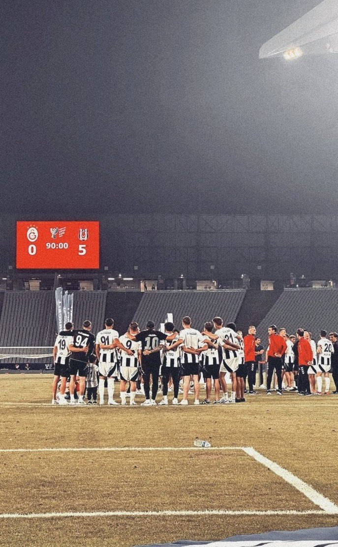 Öyle bir geçer zaman ki…