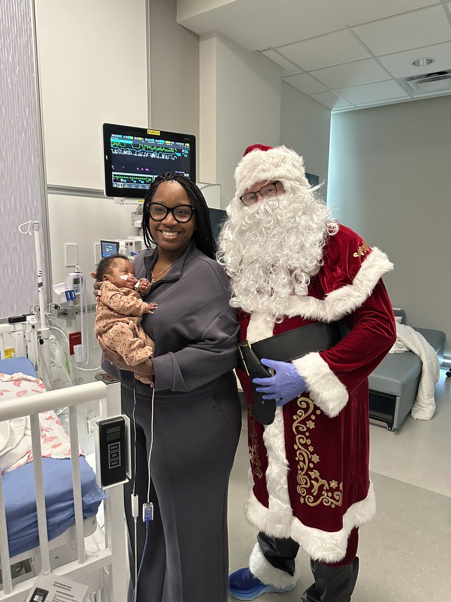 This week, our tiniest patients experienced an extra special holiday tradition for their first Christmas—a visit from Santa Claus himself! 🎅🏼

Our NICU was filled with the warmth of the season as Santa stopped by to meet these sweet little ones for the very first time.

Thank you