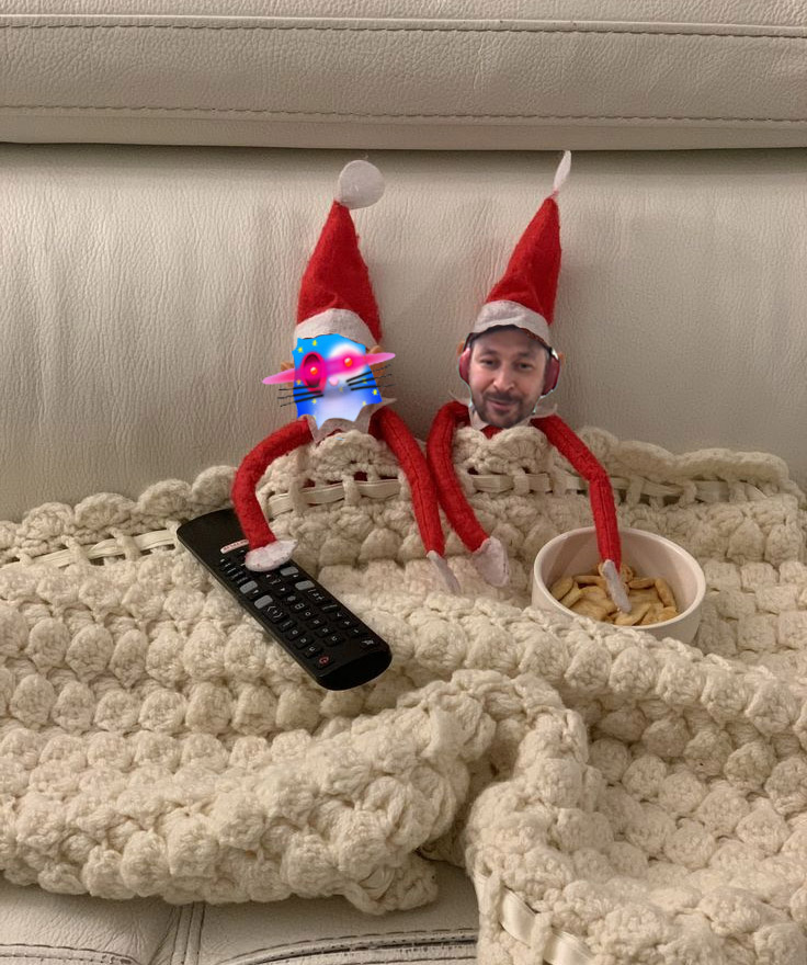 "If you could make one Christmas wish, what would it be...?" 🎄✨🪄

#Solana #SolanaMemeCoin