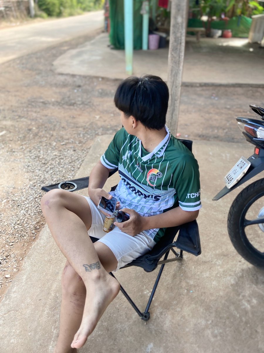 paphan46's tweet photo. ครบุรีใครก็ได้😂
#สาวสกิดหน่อยอยากโดนล่า🤣 https://t.co/DQz5DF1Uki