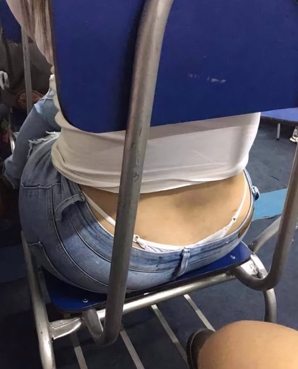 TumultoBR's tweet photo. Não passei na prova. 🤣 https://t.co/x1VY0XUZIh