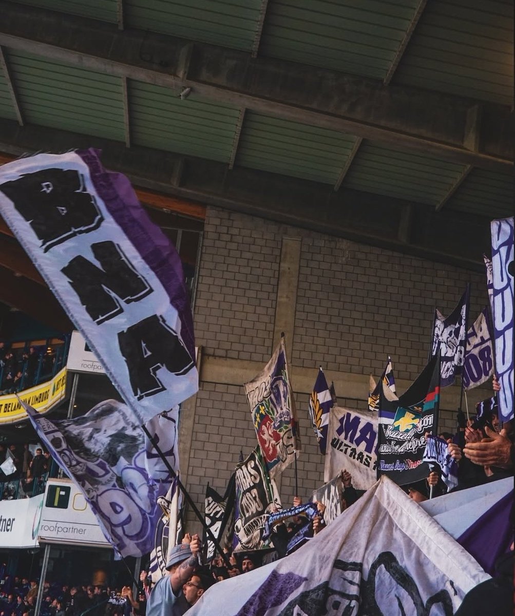 Purple_RSCA_'s tweet photo. Everywhere we go 💜✨️ https://t.co/qzHTxmXOOO