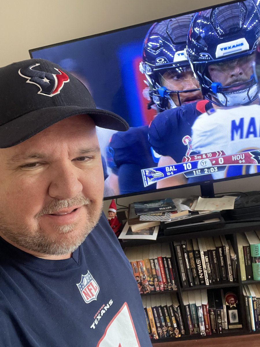 Watching <a href="/HoustonTexans/">Houston Texans</a> in Melbourne Australia 🇦🇺 Go Texans! 

#NFLonNetflix <a href="/netflix/">Netflix</a> <a href="/drewbrees/">Drew Brees</a> <a href="/ScottHanson/">Scott Hanson</a>