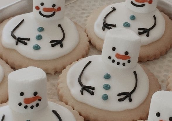 L3TlTSN0W's tweet photo. ᅠᅠᅠᅠ
           𝒎𝒆𝒓𝒓𝒚 𝒄𝒉𝒓𝒊𝒔𝒕𝒎𝒂𝒔 ☃️
                   𝒇𝒐𝒓: @ROMANTlCQVEEN @doctorgrumpy_ @BRlTTLEHEART     
     “ es navidad así que les hice unas galletas como regalo. ☺️ “
ᅠᅠᅠᅠ https://t.co/DaMkOVD3dD