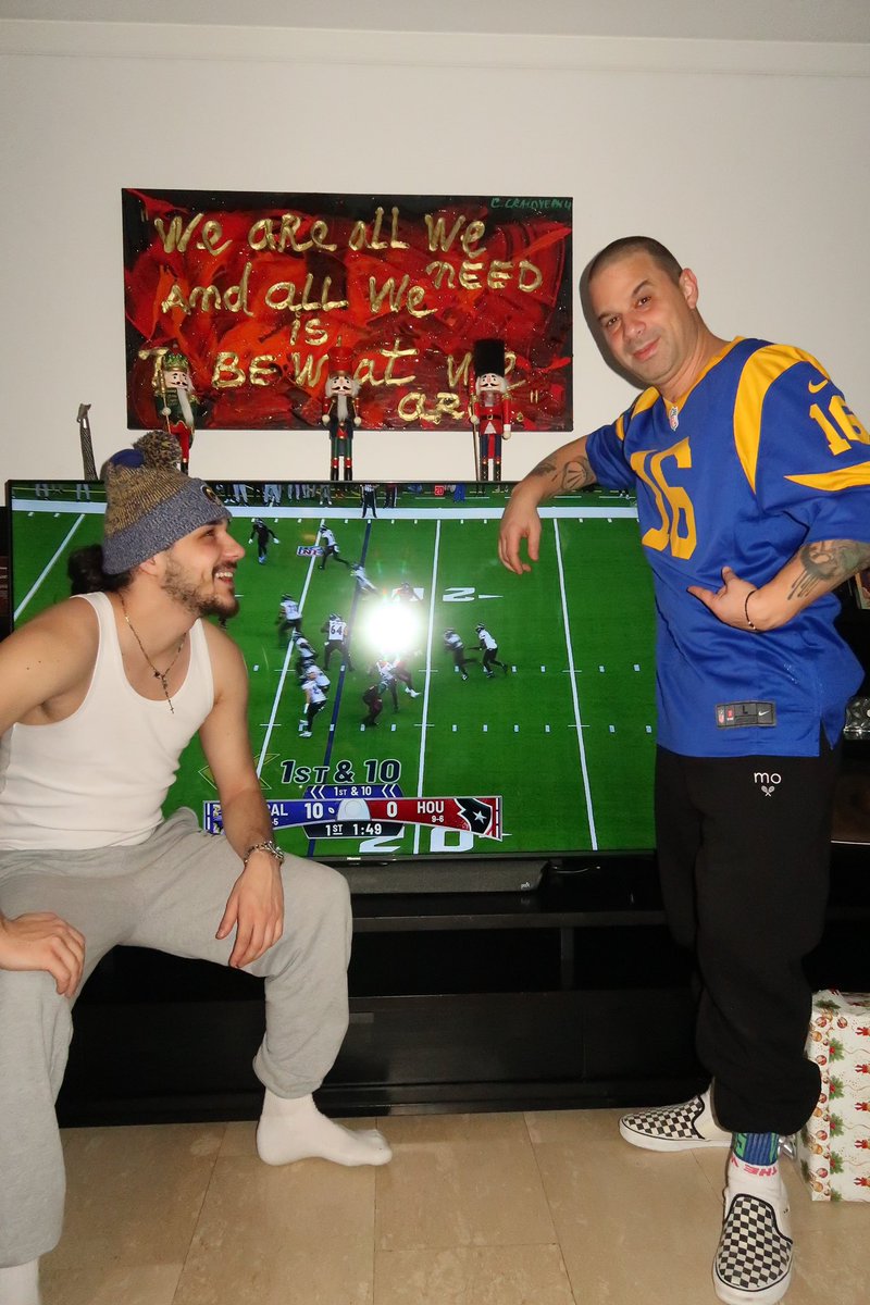 From Romania with love #NFL #NFLonNetflix <a href="/ScottHanson/">Scott Hanson</a> <a href="/NFL/">NFL</a> <a href="/drewbrees/">Drew Brees</a>