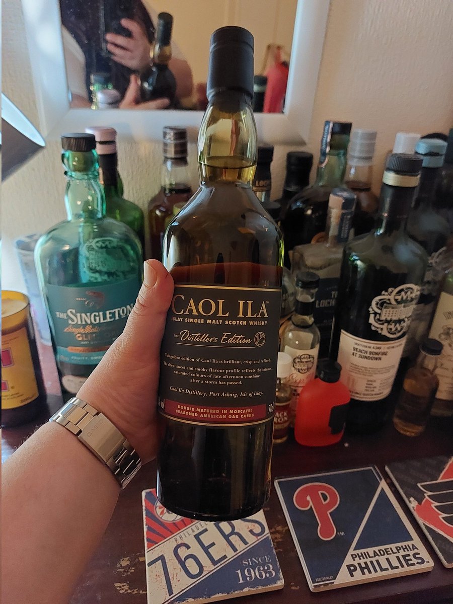angusmaroon's tweet image. Alright losers, it's time, let's see your whisky haul

(This is a bit mixed in with engagement stuff)

@SippingPointPod