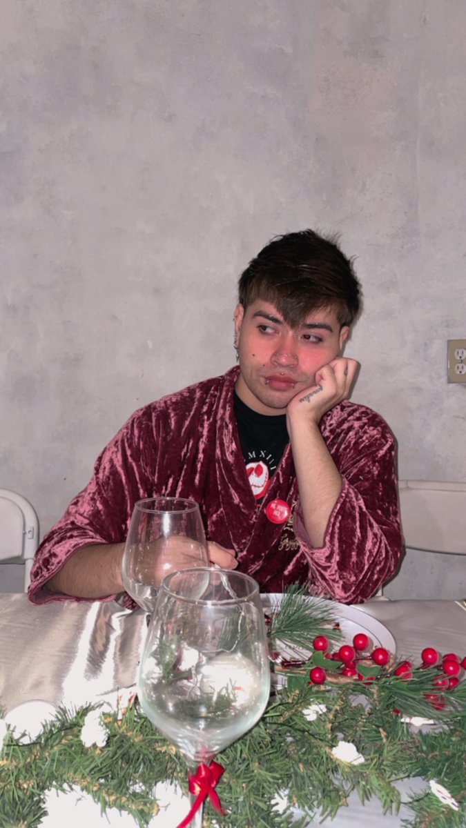 AstridTheKween tweet media