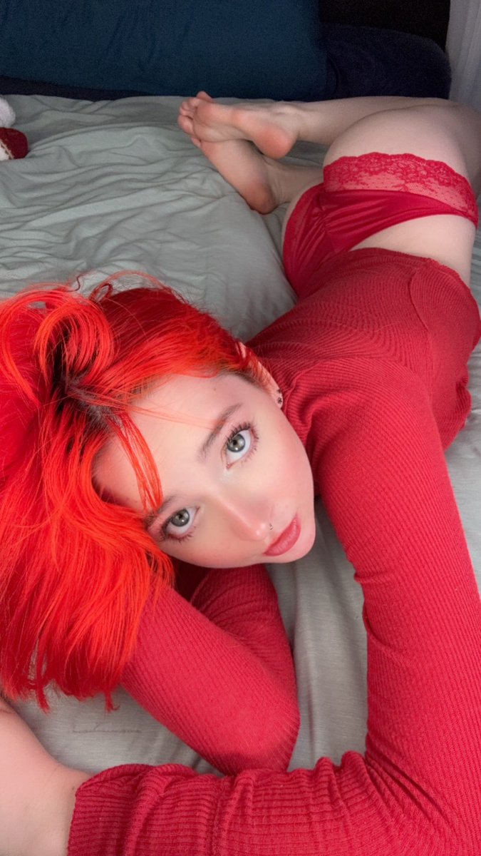 Prettiestkkittykat tweet media