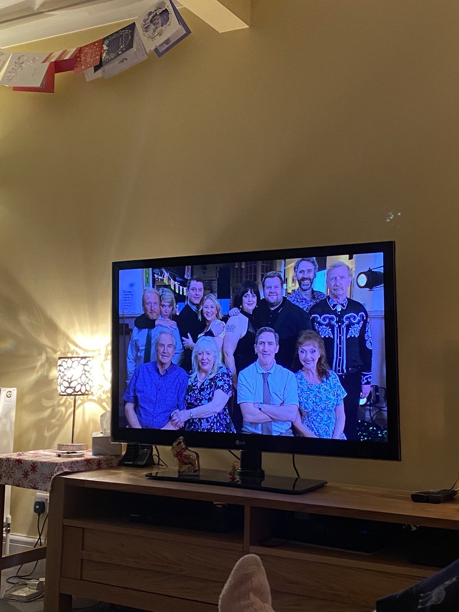 Alice_vm1's tweet photo. Gavin and Stacy being the best show on tv ever. This Christmas episode left many tears #GavinAndStacey https://t.co/1vQFJRm726