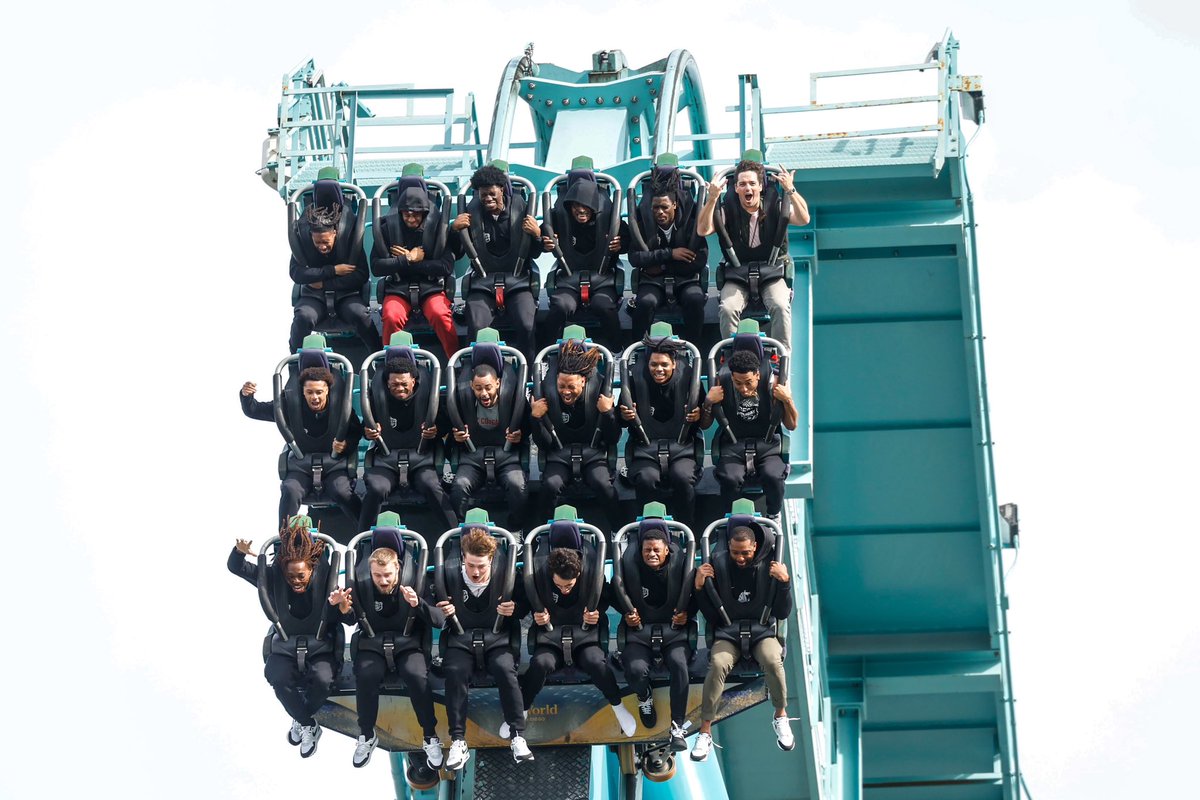 Today’s assignment was photographing <a href="/WSUCougarFB/">Washington State Football</a> and <a href="/CuseFootball/">Syracuse Football</a> at <a href="/SeaWorld/">SeaWorld</a>. Please enjoy some roller coaster photos.

📸: On assignment for <a href="/holidaybowl/">Holiday Bowl</a>