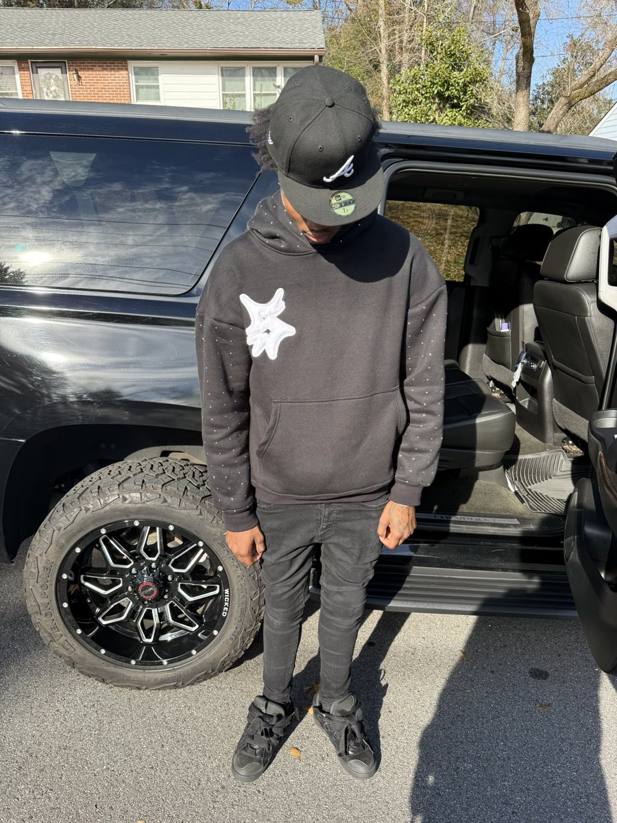 LuhhhDree's tweet photo. Merry Christmas ❤️‍🩹 https://t.co/7ShPlFmDYr