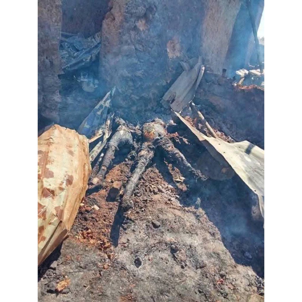 instablog9ja's tweet photo. Christmas Day Tragedy: Many feared d3ad, others injured as fighter jet mistakenly b%mbs two Sokoto communities

A fighter jet mistakenly b%mbed two communities in Silame Local Government Area of Sokoto State in the early hours of Christmas Day, December 25. 

The tragic incident left many villagers d3ad and several others injured, DailyTrust reports.

The fighter jet was targeting Lakurawa t3rrorist group when it mistakingly b%mbed Gidan Sama and Rumtuwa communities. 

A resident of Silame, who gave his name as Malam Yahya, noted that the two villages were located close to Surame Forest identified as another hideout of Lakurawa and bandits.

Another source told Daily Trust that over 10 villagers were k+lled and several others sustained varying degrees of inj¥ry during the airstrike.