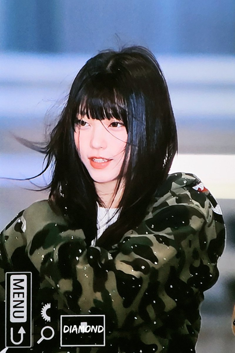 241226 pre

#NewJeans #뉴진스 #해린 #HAERIN