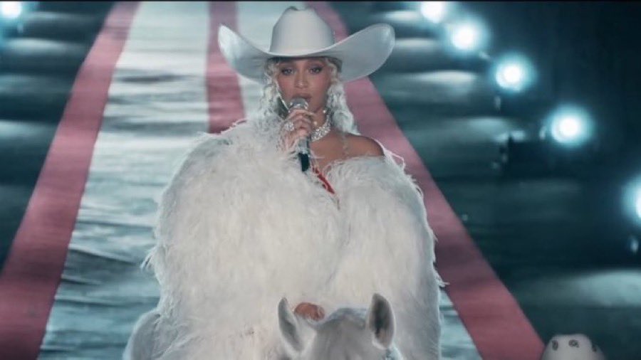 Officer Lew tweet media