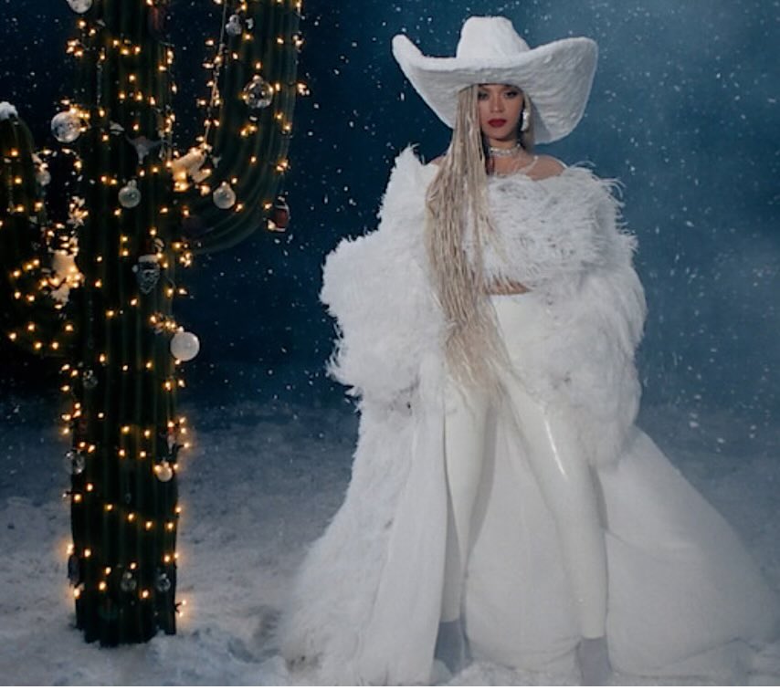 Complete chaos all day — but then @Beyonce showed up at half time — and everything just stopped. He