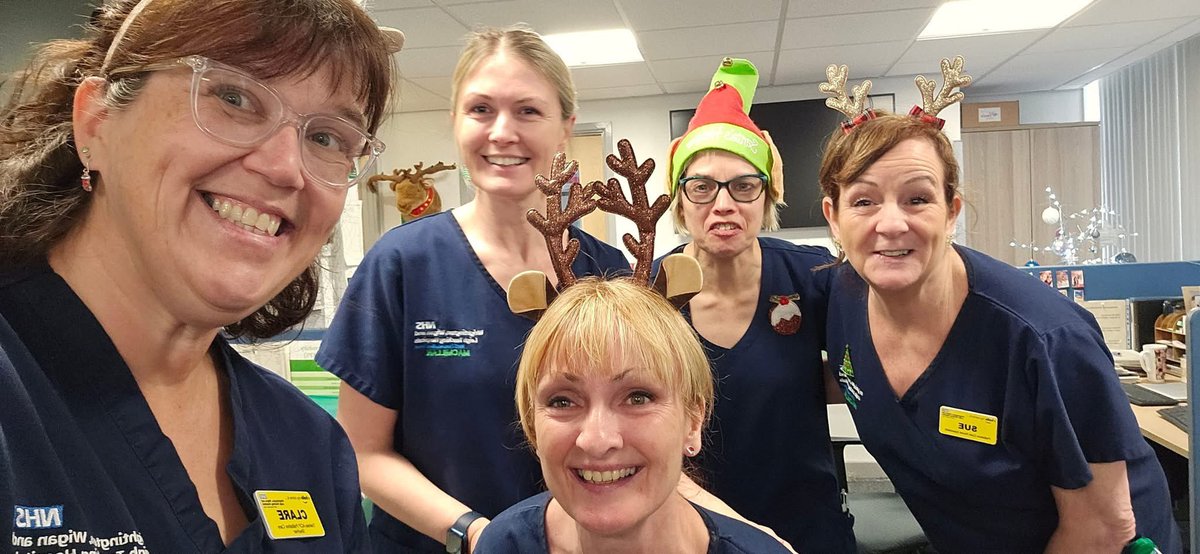 Merry Christmas everyone from the morning and afternoon palliative care team!!!!