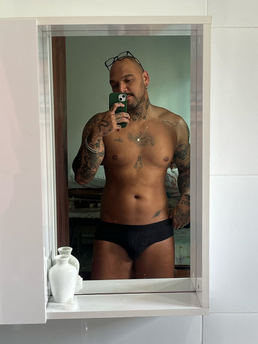 RenanVolkova's tweet image. um bixxxcooito natalino #FelizNavidad2024