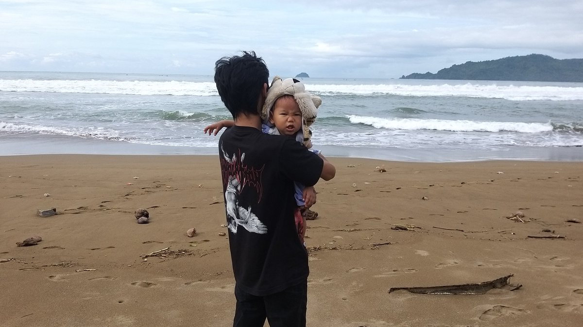 Warsho's tweet photo. Memakai pakai https://t.co/y0tAfTIQWZ