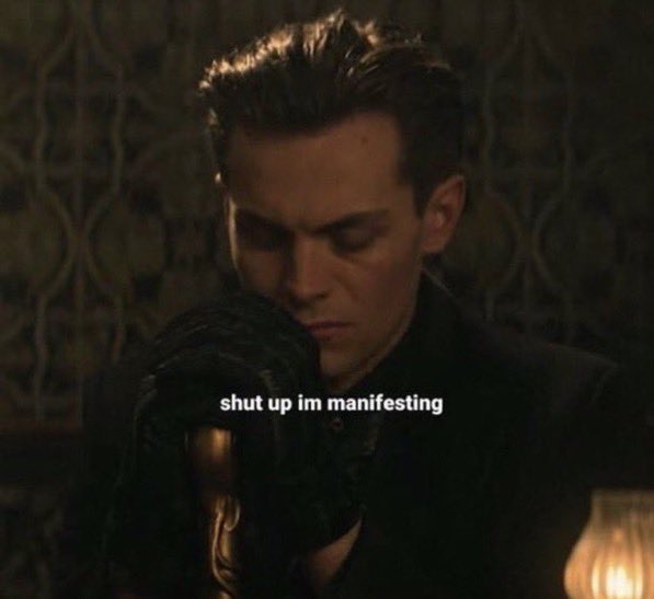 🕯️Captain Ghafa short stories 🕯️

#SaveShadowAndBone #SixOfCrowsSpinoff #BringTheLight