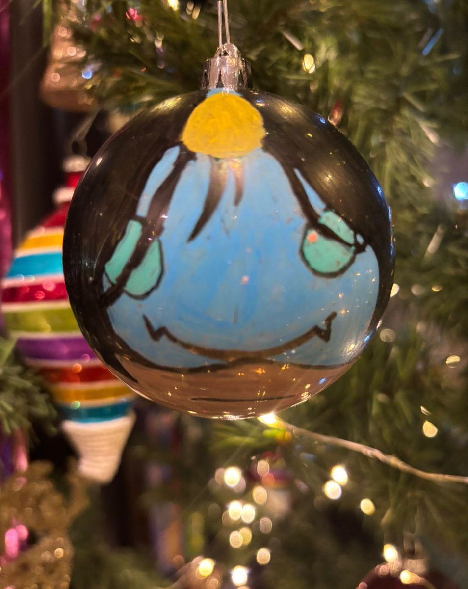 Since I didn't make a Christmas special I'm going to show y’all this fucking ugly Sebastian sphere that I made, enjoy guys.

#Pressure #PressureRoblox #SebastianSolace