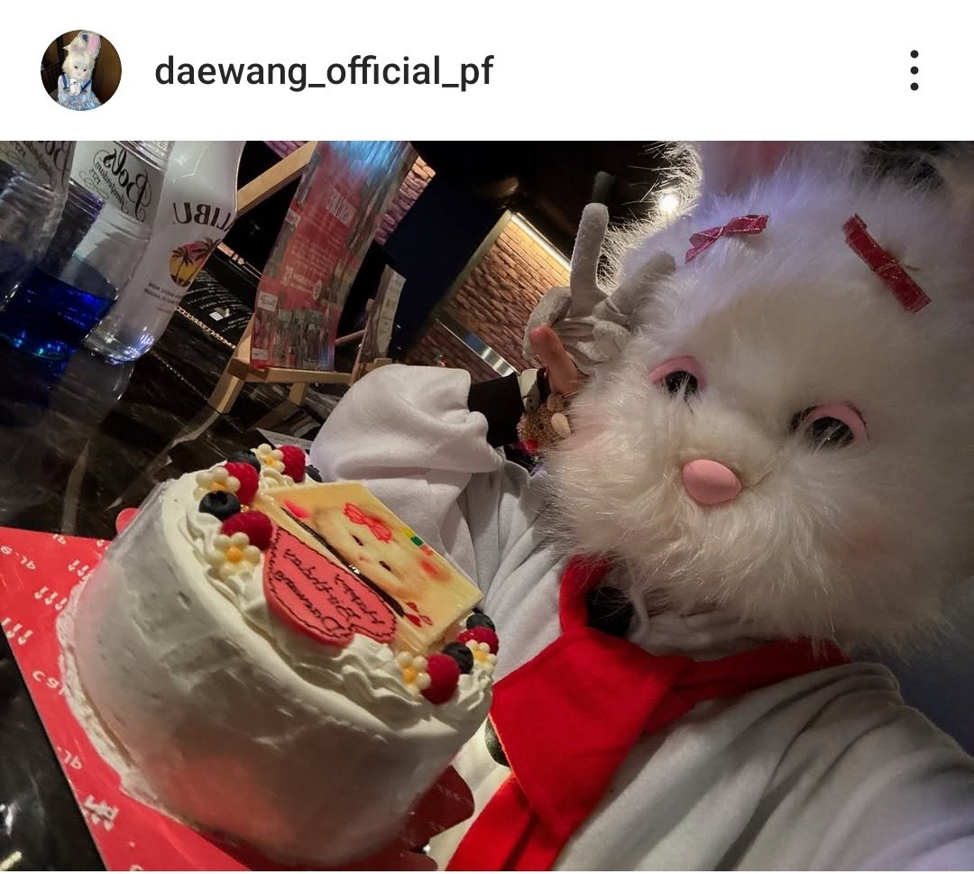 Daewang_nemoko's tweet photo. 2024.12.25
Happy Birthday 대왕님🐰🎉
ケーキも準備したよ🎂
#HappyDaewangDay
#MerryChristmas
#DAEWANG #대왕 #デワン #大王
@PF_Official_X https://t.co/hL6jxWBrpp