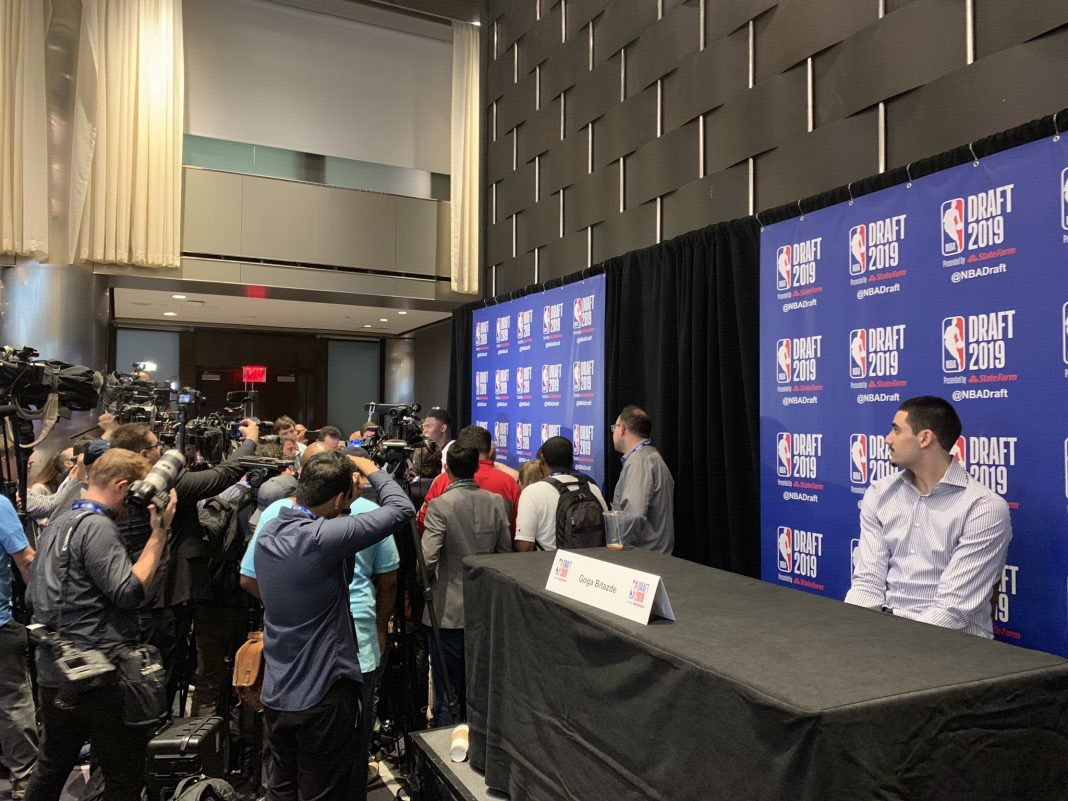 The NBA looking at the NFL steal Christmas