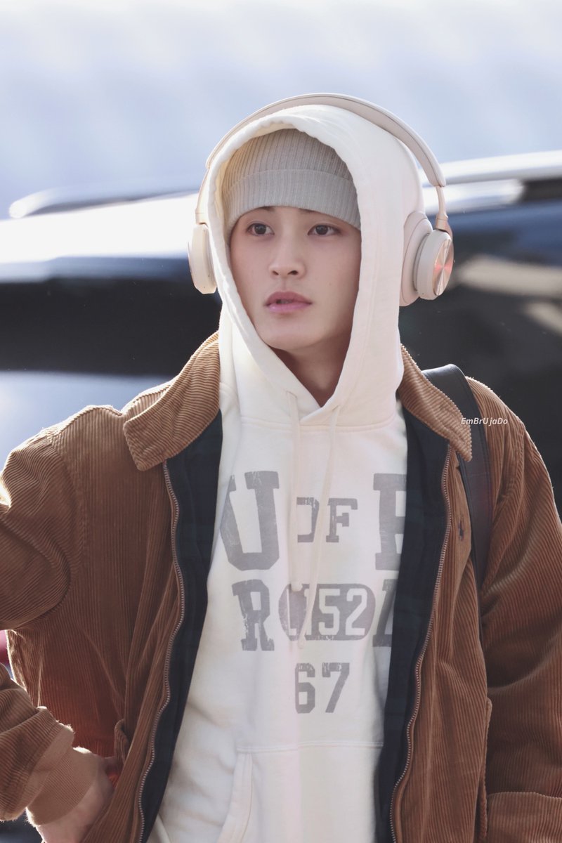 EMBRUJADO_0802's tweet photo. 241226
ICN 🛫️

#마크 #MARK #마버블 
#NCT #NCT127 https://t.co/BF2uipW1JB