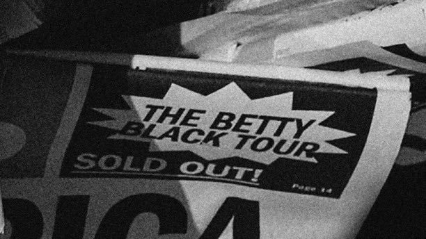 beyhivecombr's tweet photo. THE BETTY BLACK TOUR
SOLD OUT
PAGE 14 https://t.co/WQ7VB7PkIN