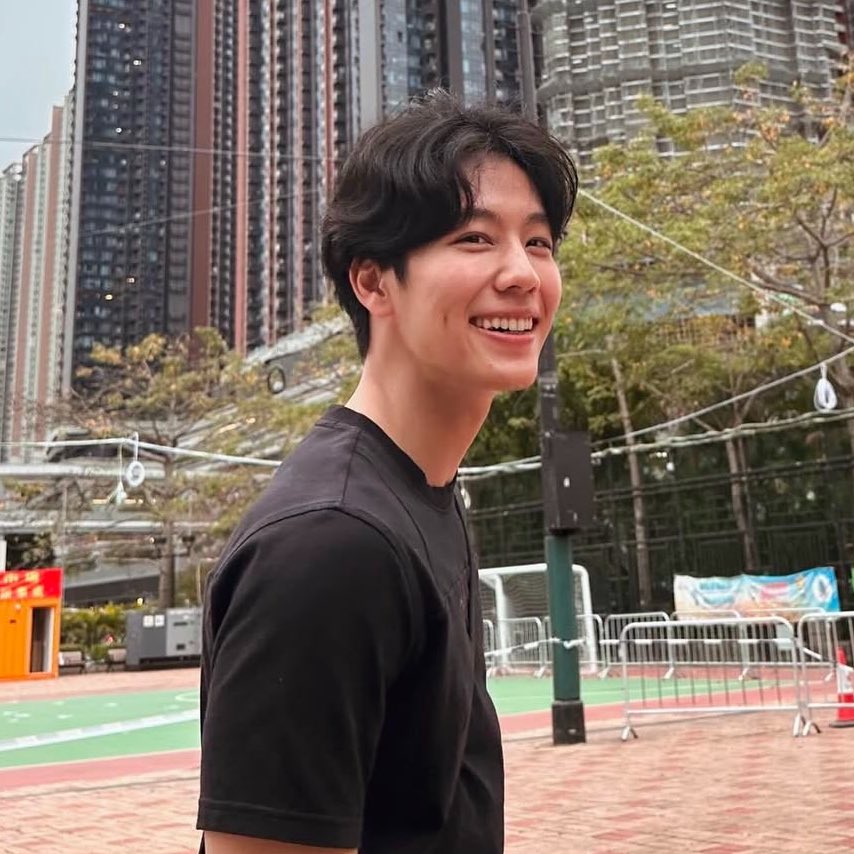 ouii_rawinan's tweet photo. 100000000000000%🥺🥺🥺☁️🤏🏻 https://t.co/Qy49ec28PG